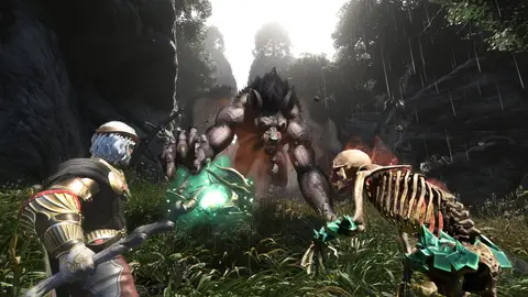 Personagem explorando uma área coberta pela Shroud em Enshrouded, em imagem oficial do jogo