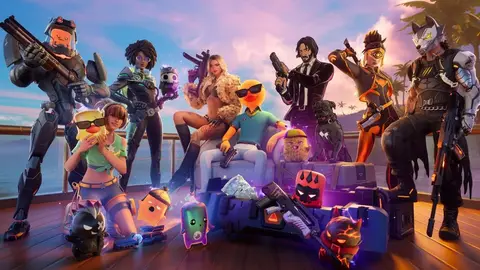 Personagens de Fortnite reunidos em um deque de navio, com armas, mochilas e caixas de itens ao pôr do sol